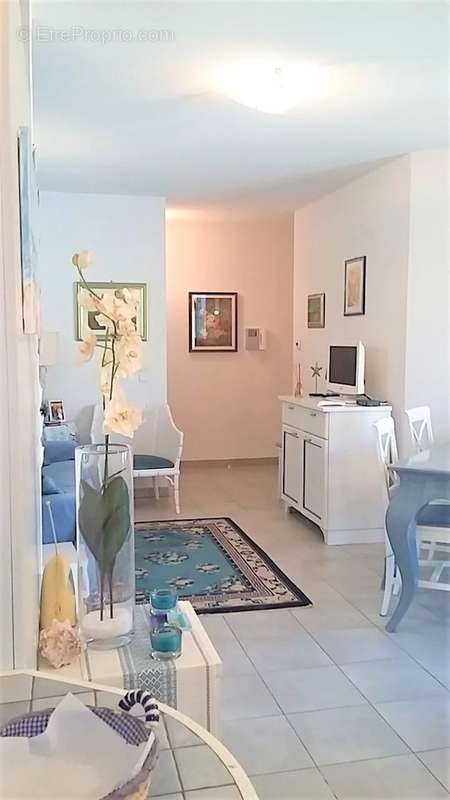 Appartement à ROQUEBRUNE-CAP-MARTIN