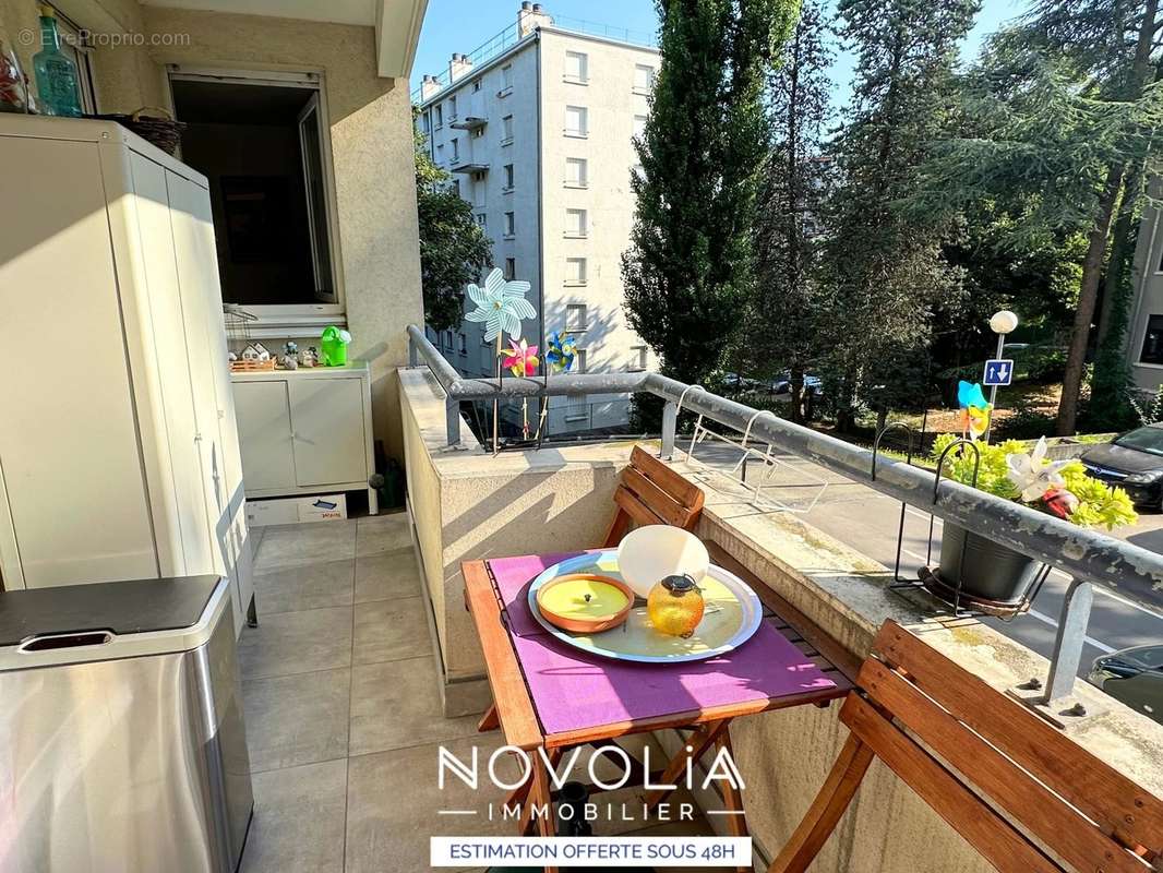 Appartement à LYON-9E