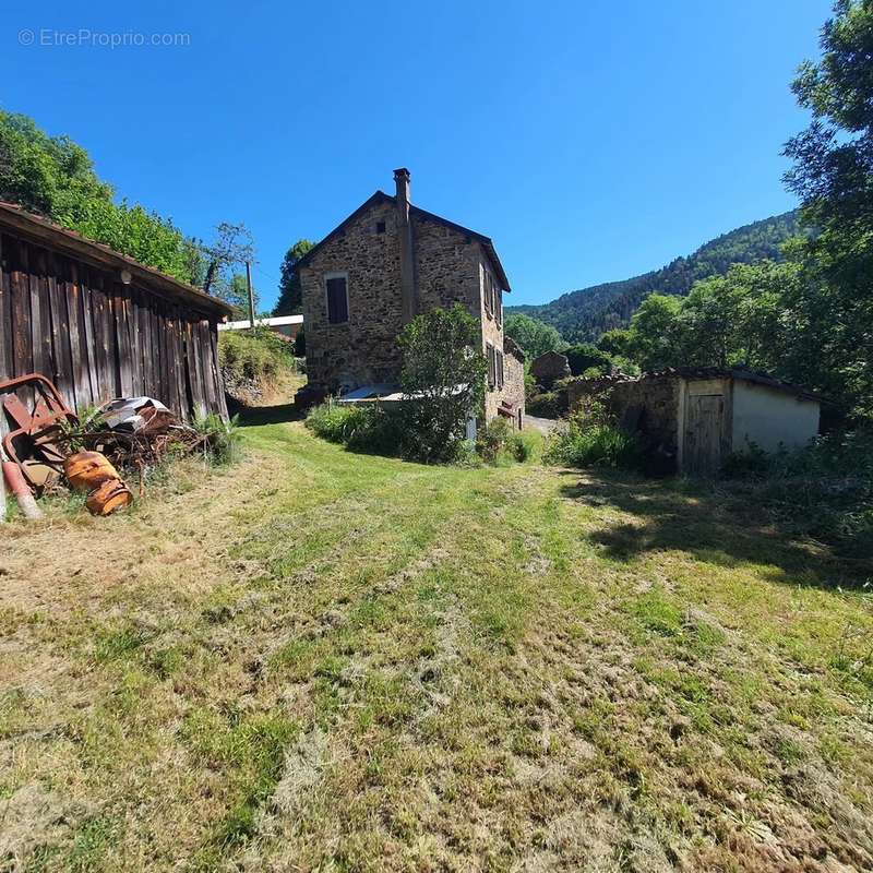 Maison à VENTEUGES