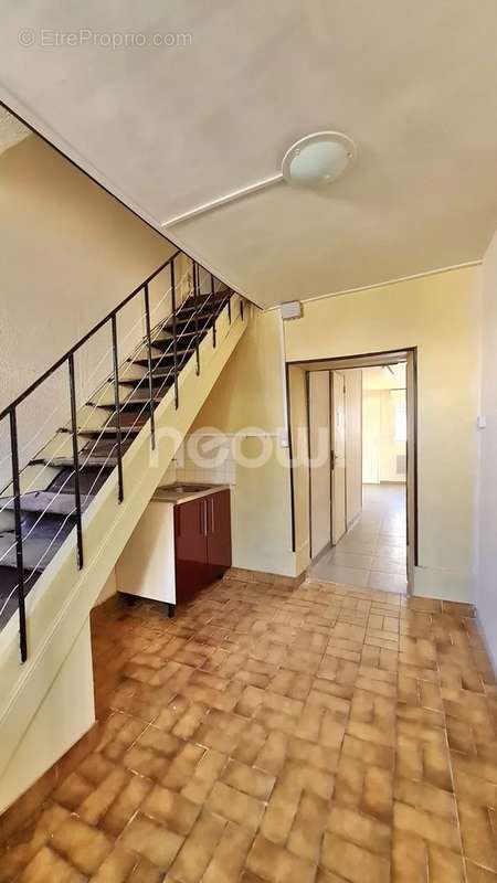 Appartement à COMMENTRY