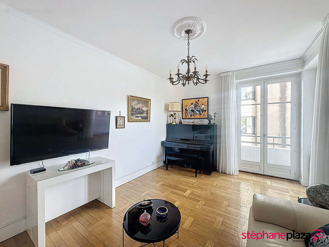 Appartement à LYON-3E