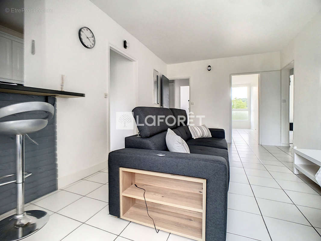 Appartement à SAINT-PIERRE-LES-ELBEUF