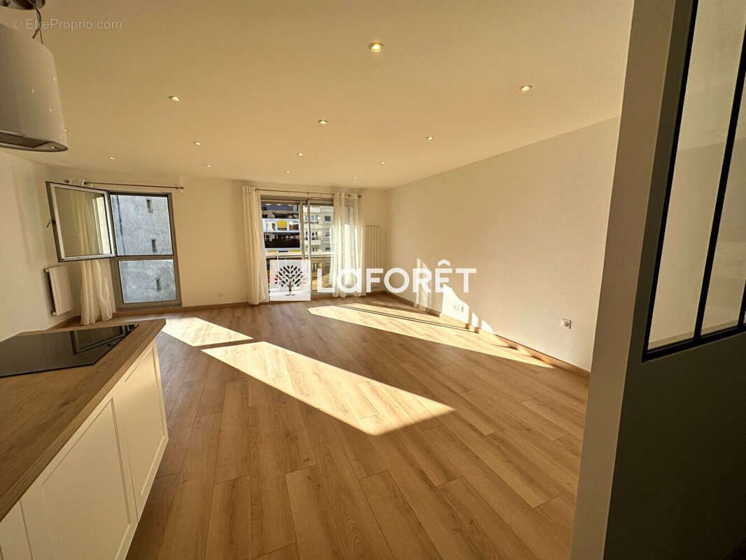 Appartement à BOULOGNE-BILLANCOURT