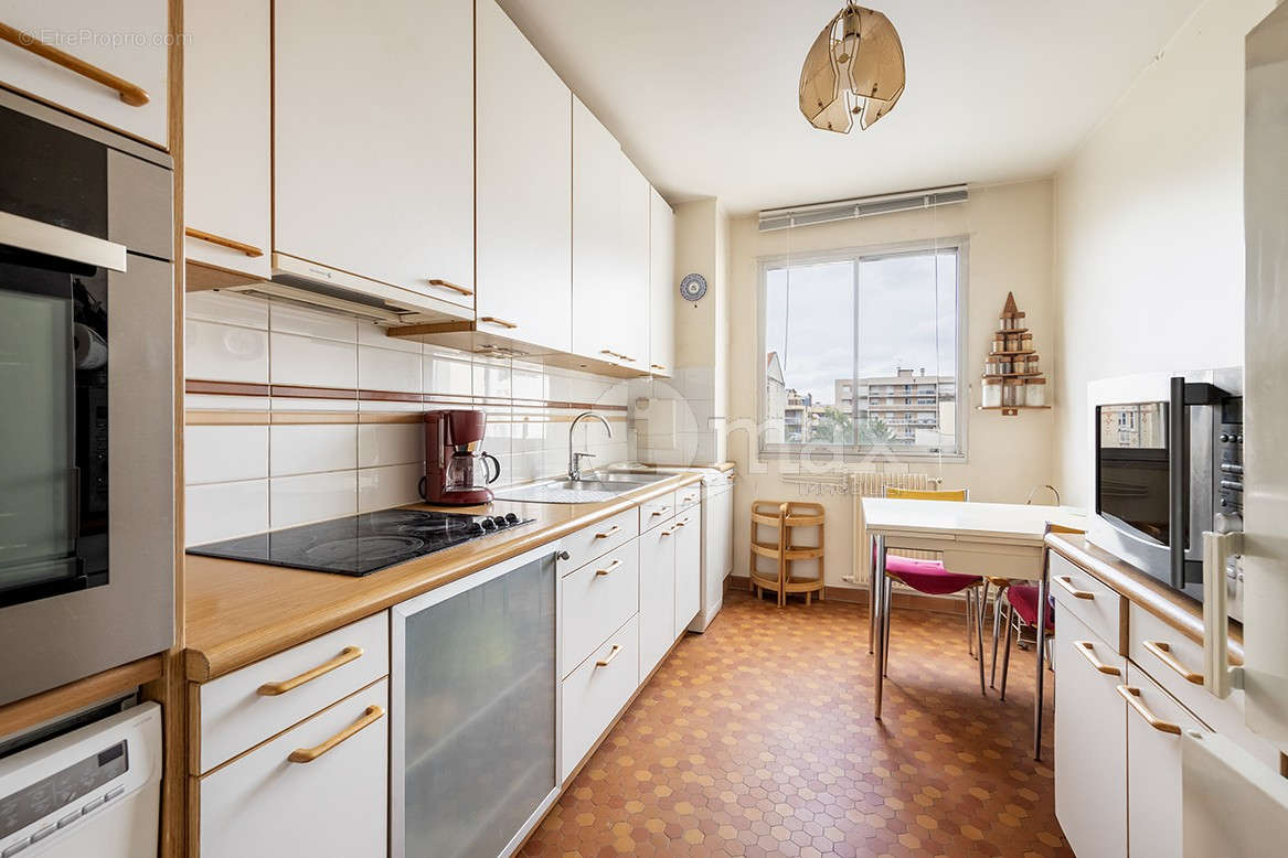 Appartement à ASNIERES-SUR-SEINE