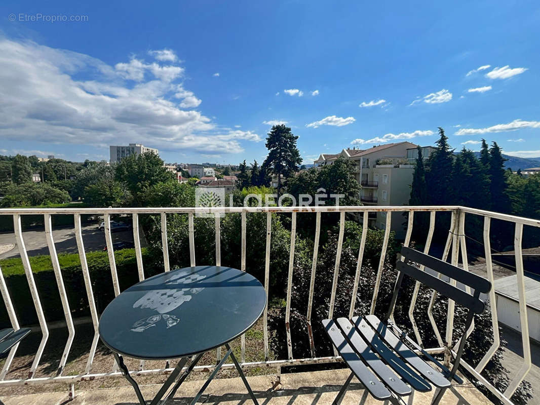 Appartement à BOURG-LES-VALENCE