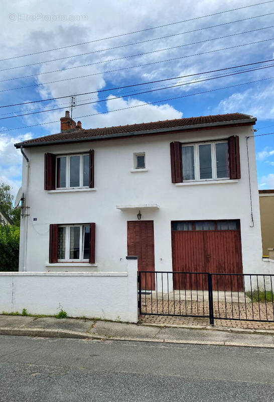 Maison à MONTCEAU-LES-MINES