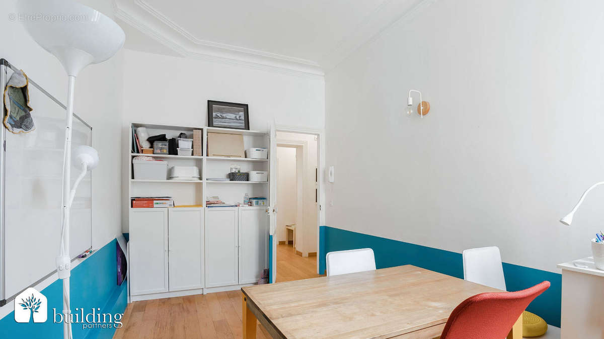 Appartement à LEVALLOIS-PERRET