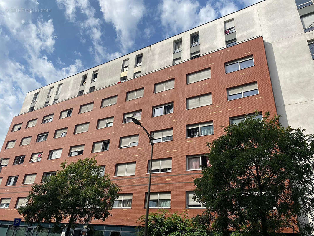 Appartement à ROSNY-SOUS-BOIS