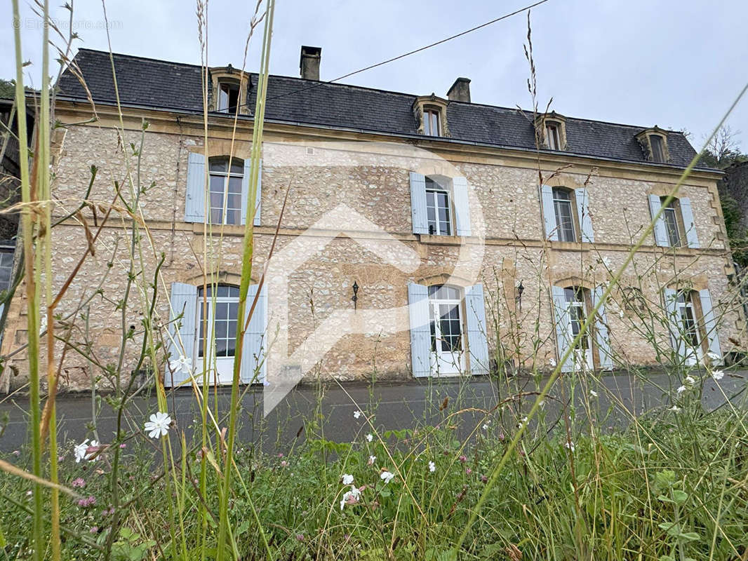 Maison à SAINT-CYPRIEN