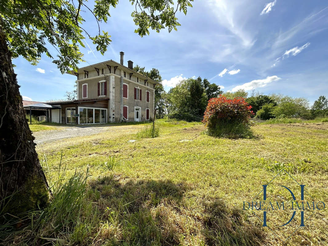 Maison à HEUGAS