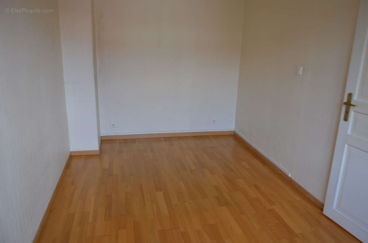 Appartement à CHAMPIGNY-SUR-MARNE