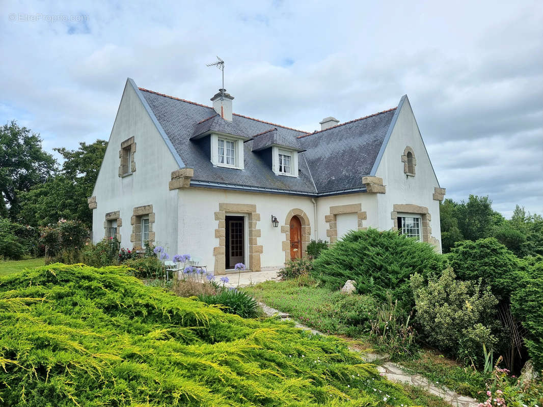 Maison à BOURGBARRE