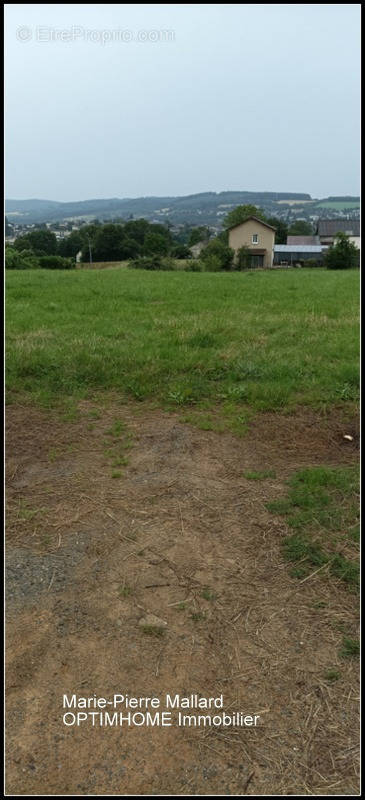 Terrain à BOURGANEUF