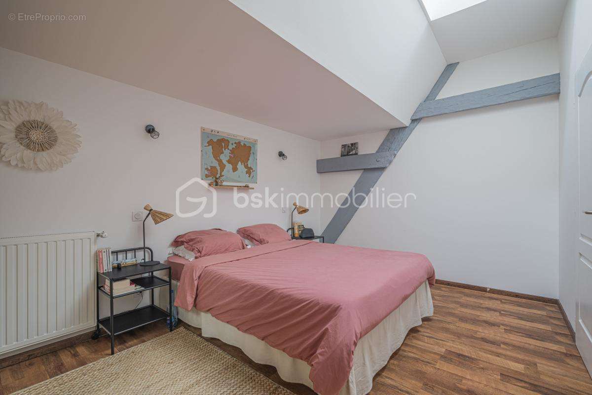 Appartement à AIX-LES-BAINS