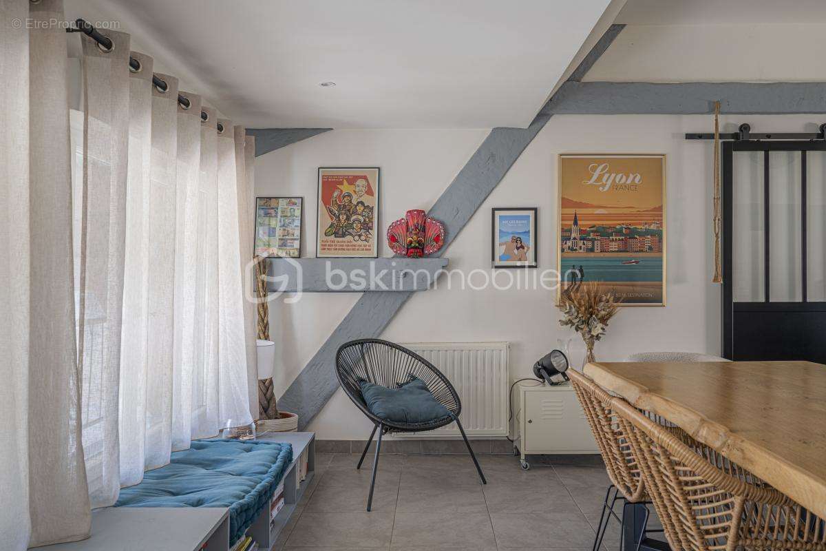 Appartement à AIX-LES-BAINS