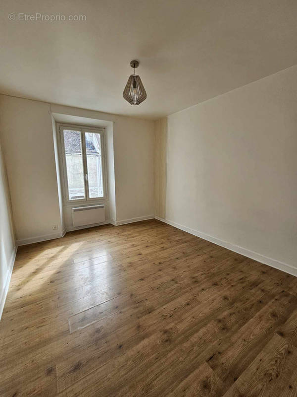 Appartement à MONTEREAU-FAULT-YONNE