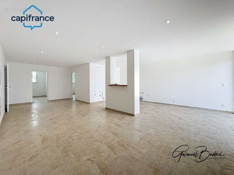 Appartement à SAINT-FRANCOIS