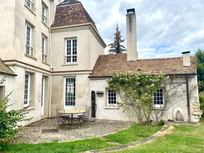 Maison à MANTES-LA-JOLIE