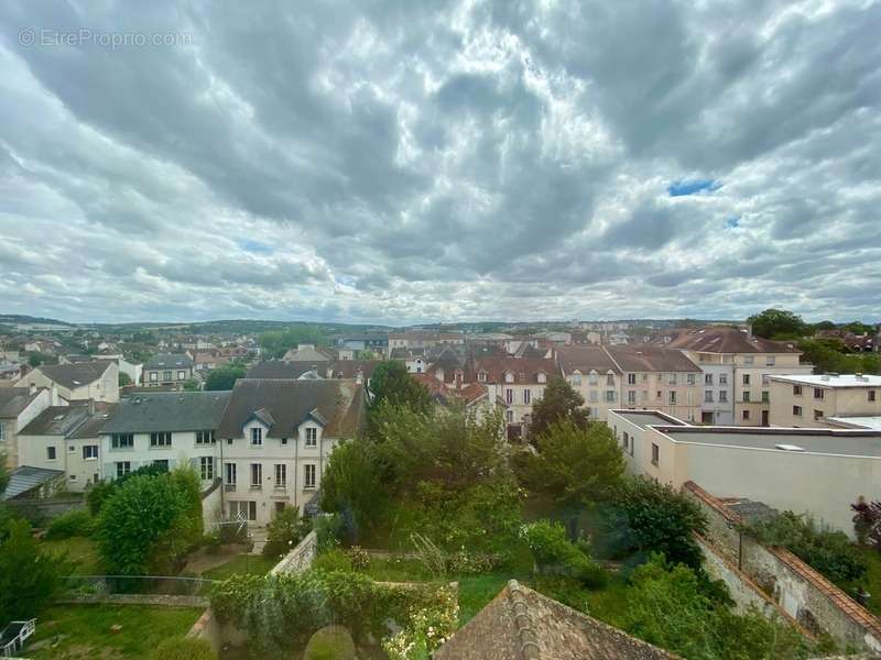 Maison à MANTES-LA-JOLIE