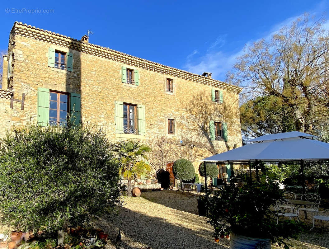 Maison à UZES