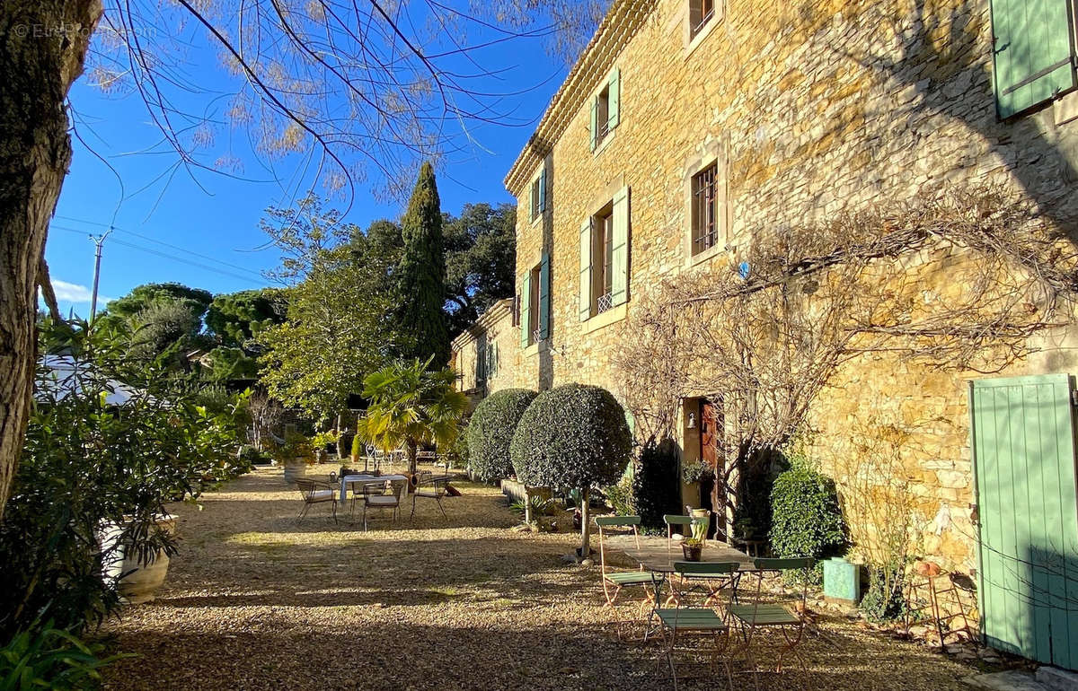 Maison à UZES