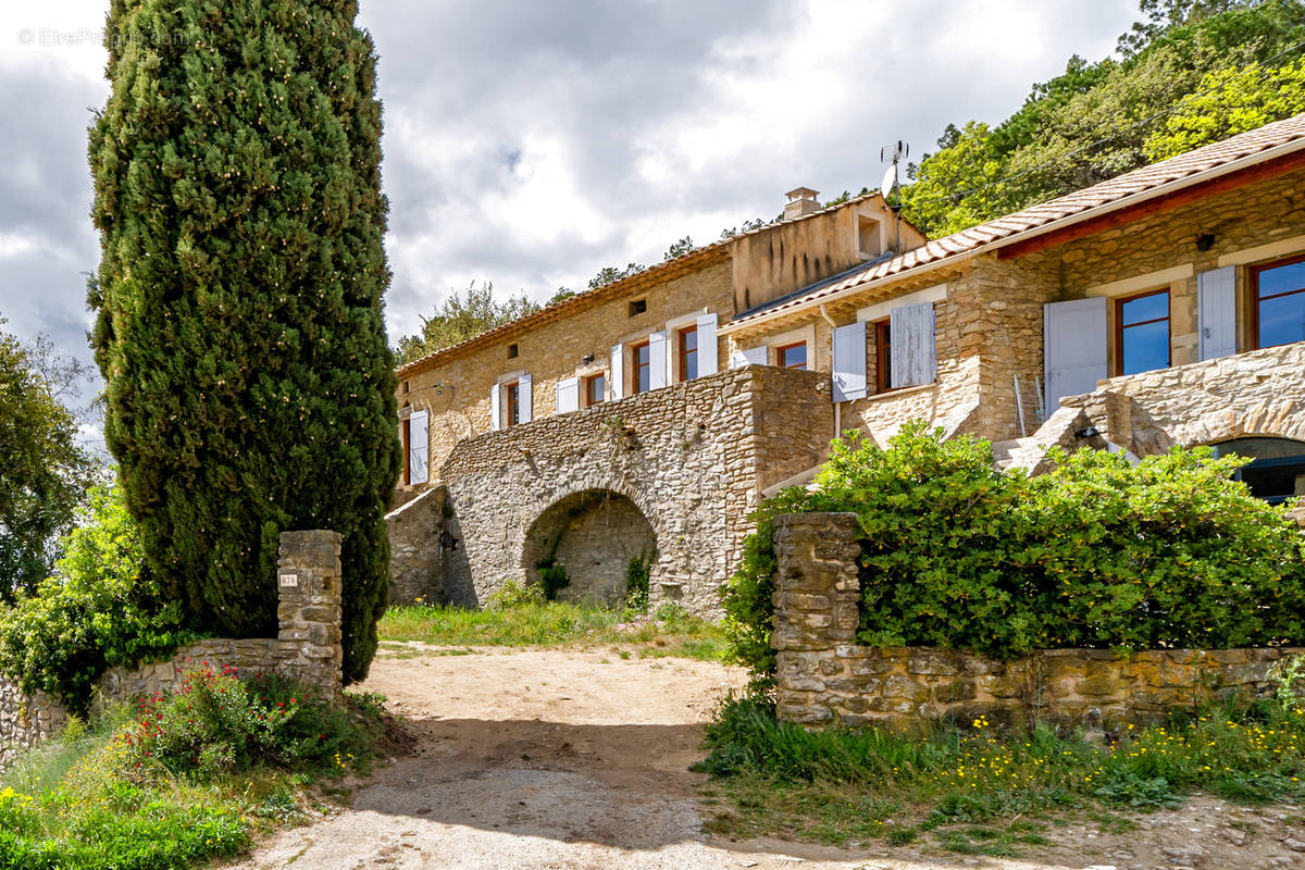 Maison à UZES