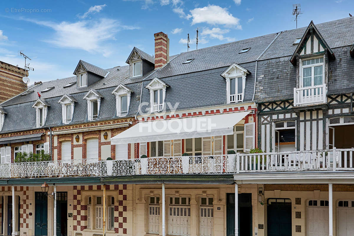 Appartement à DEAUVILLE