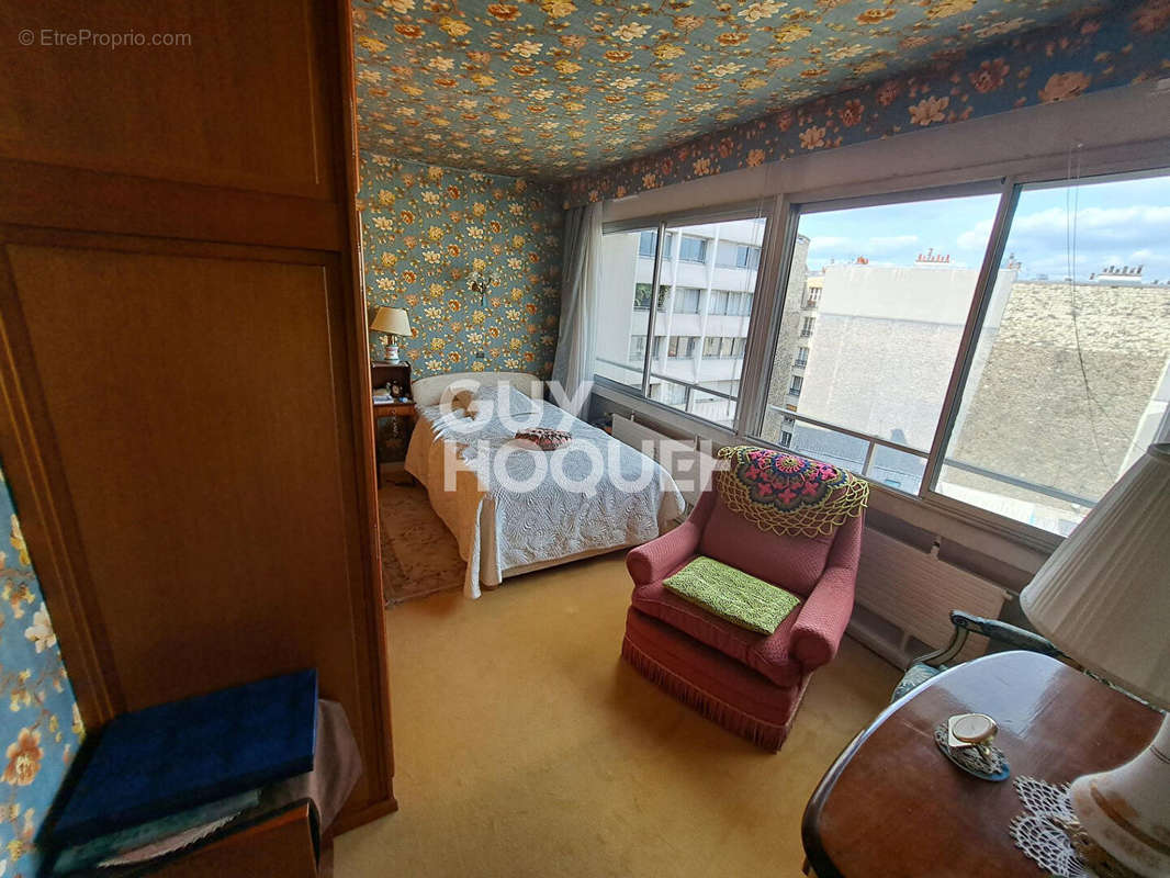 Appartement à PARIS-10E