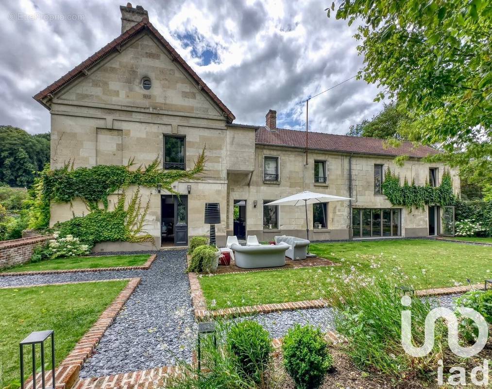 Photo 1 - Maison à PIERREFONDS