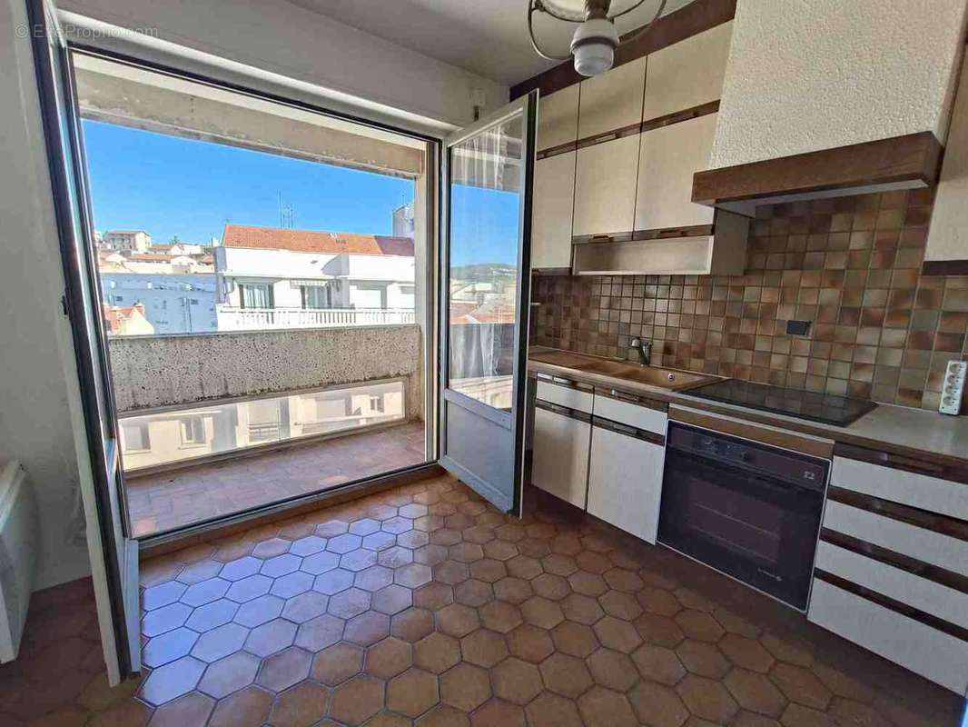 Appartement à SAINT-ETIENNE