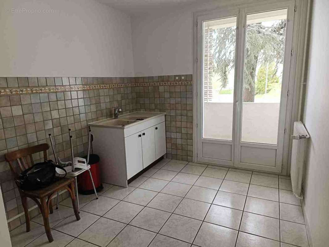 Appartement à SAINT-ETIENNE