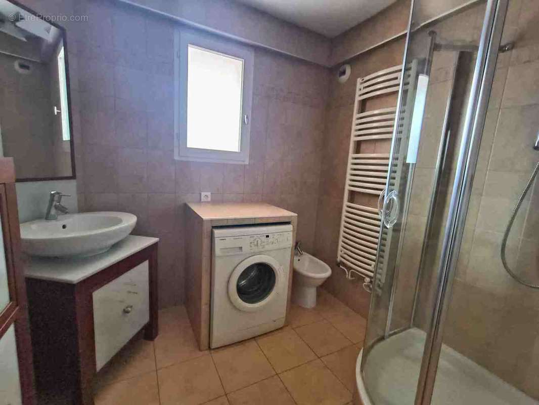 Appartement à GIVORS