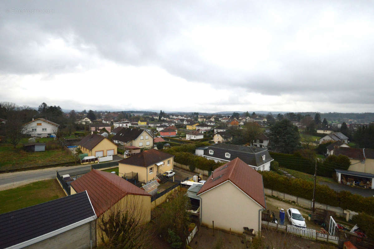 Appartement à L&#039;ISLE-SUR-LE-DOUBS