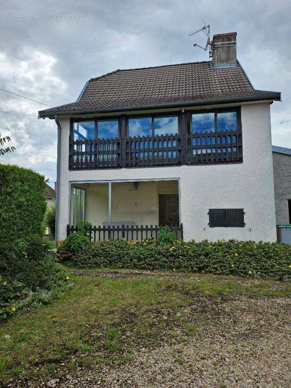 Maison à MAXILLY-SUR-SAONE