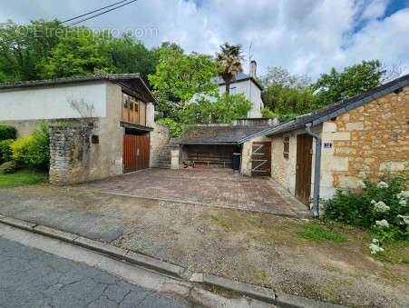 Maison à BONNES