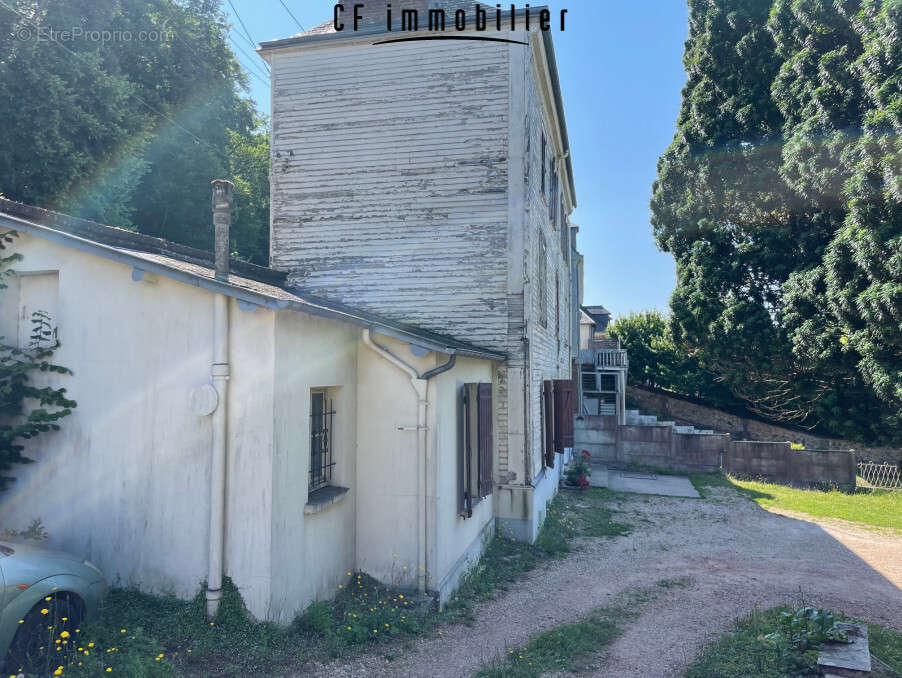 Maison à BERNAY