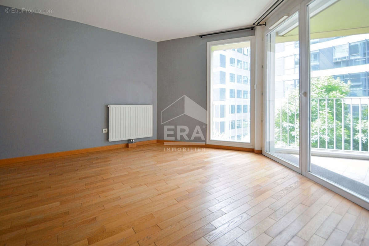 Appartement à ISSY-LES-MOULINEAUX