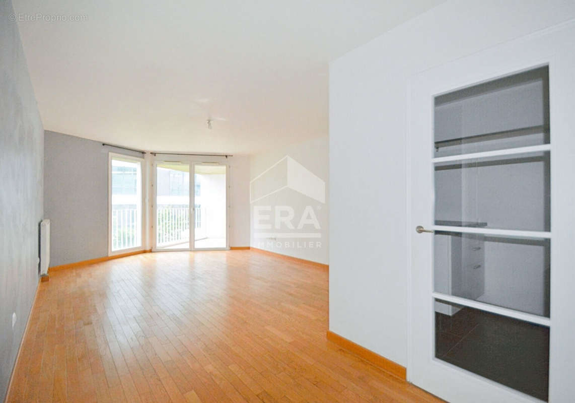 Appartement à ISSY-LES-MOULINEAUX