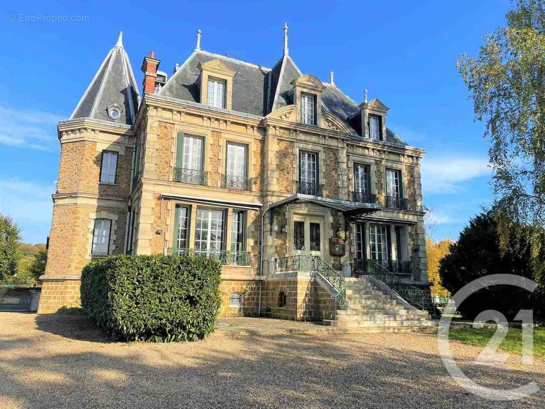 Maison à LIANCOURT