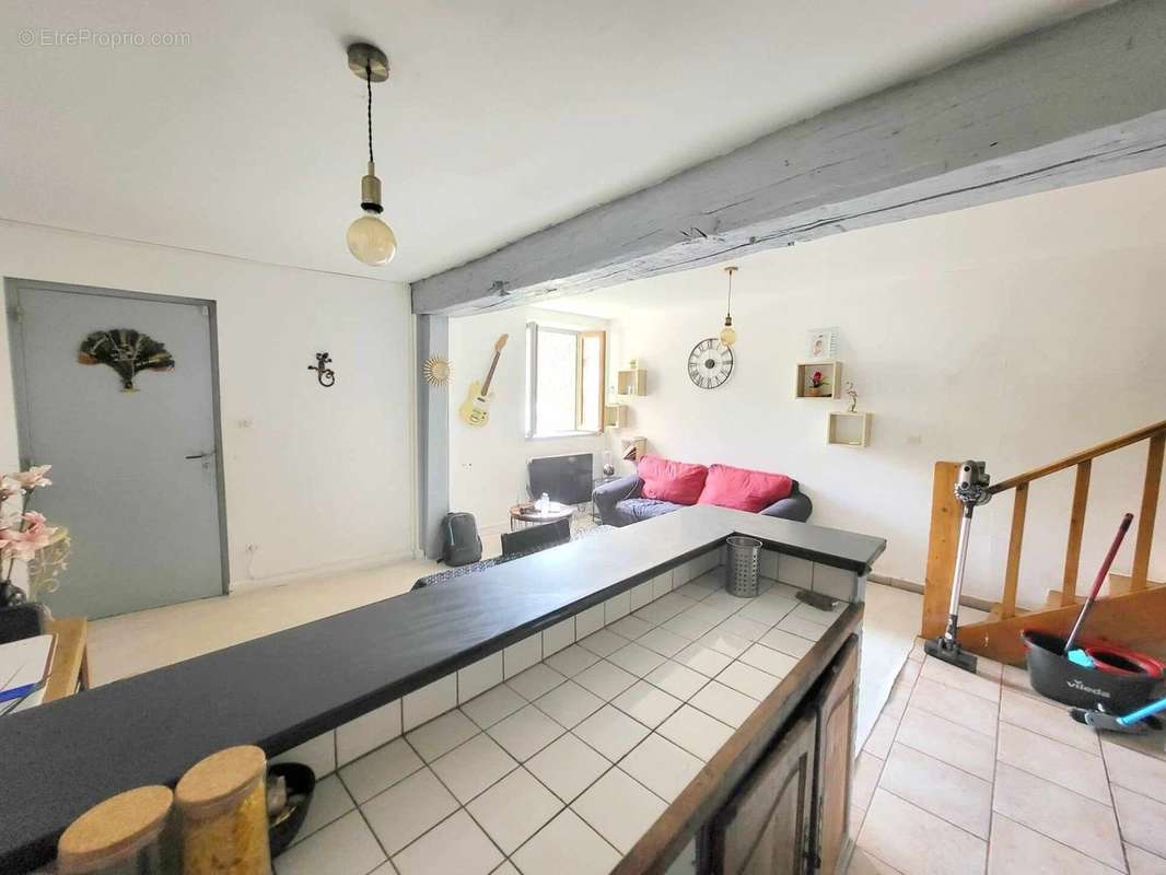 Appartement à SACLAS