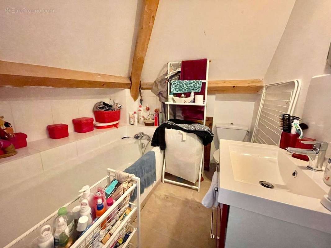 Appartement à SACLAS