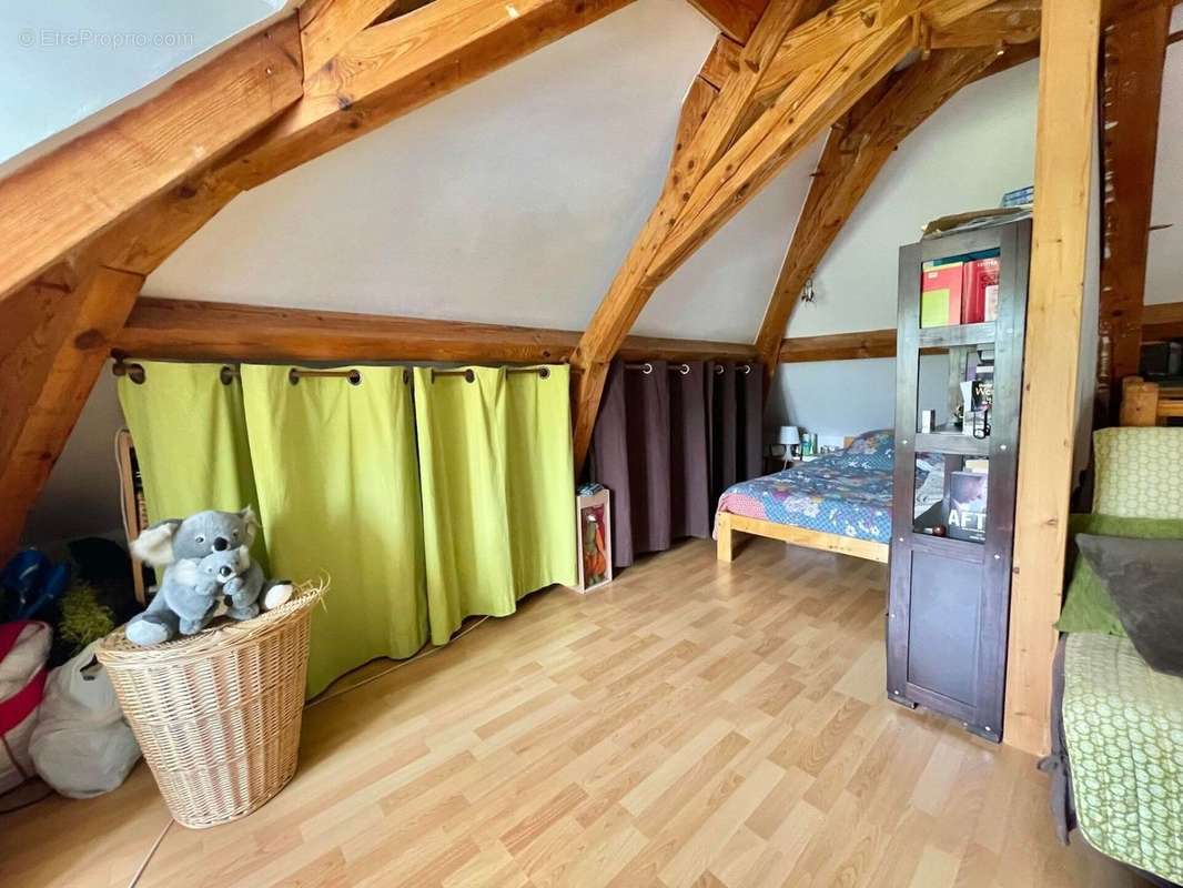 Appartement à SACLAS