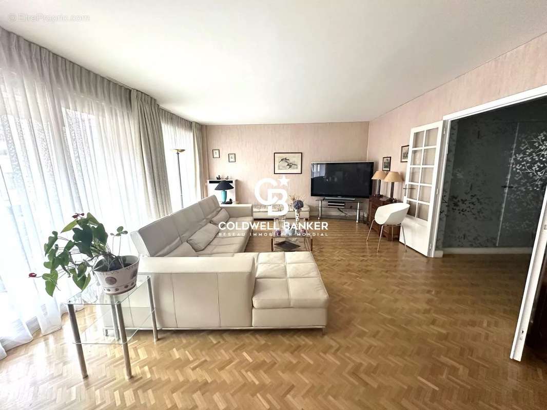 Appartement à LE VESINET