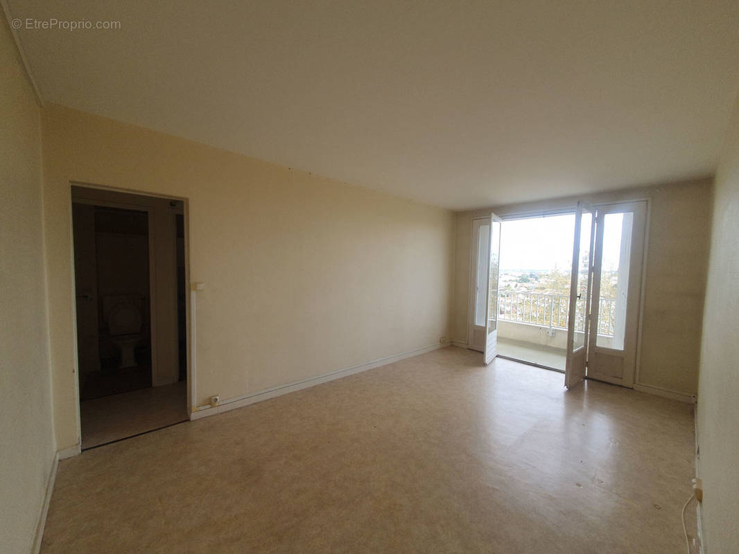 Appartement à BORDEAUX