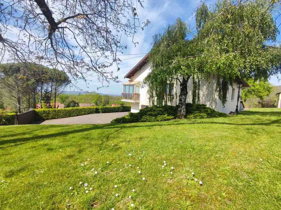 Maison à AMBERIEU-EN-BUGEY