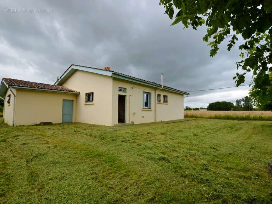 Maison à DURAS