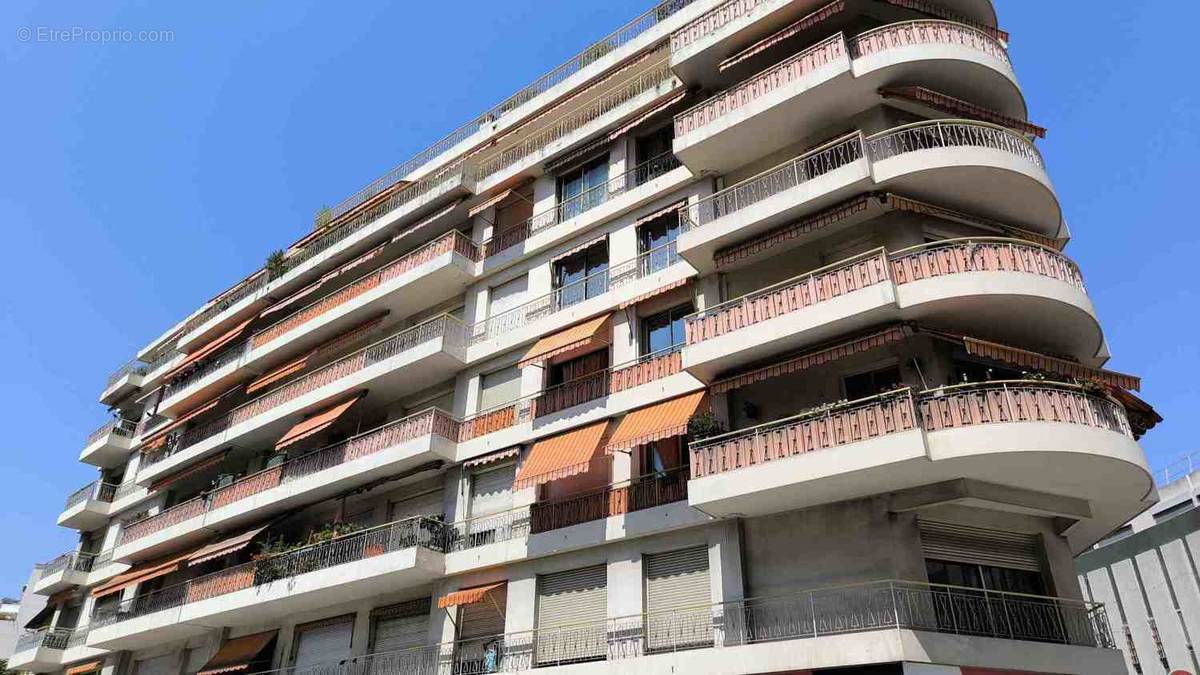 Appartement à NICE