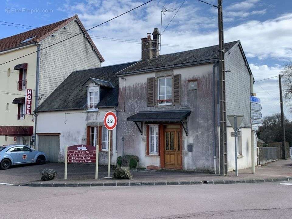 Maison à SAULIEU