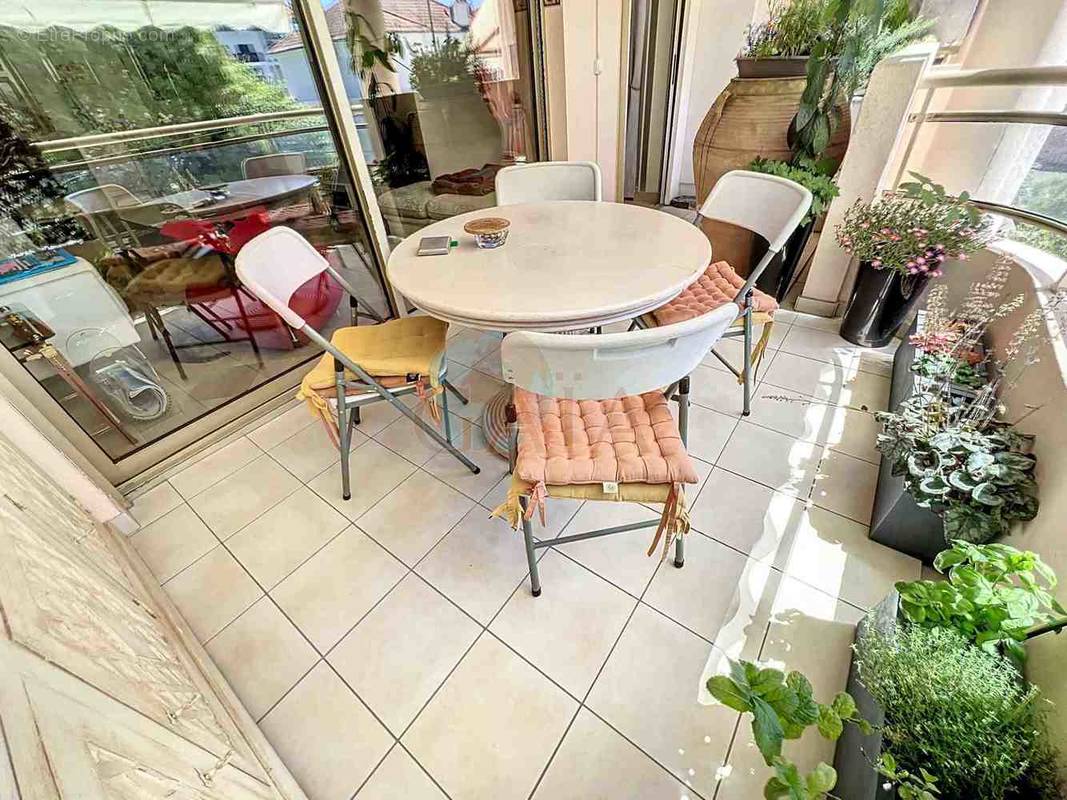 Appartement à CANNES