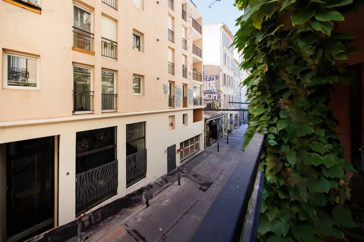 Appartement à MARSEILLE-6E